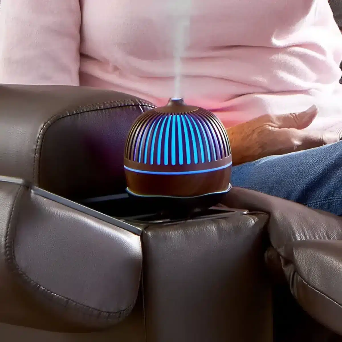 Golden Essential Oil Diffuser - Image 1
